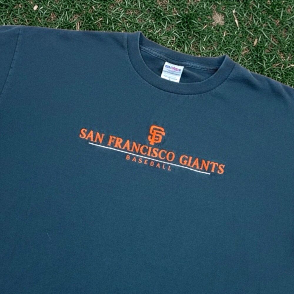 Vintage San Francisco Giants Embroidered Spellout T-Shirt Mens XL Black Baseball